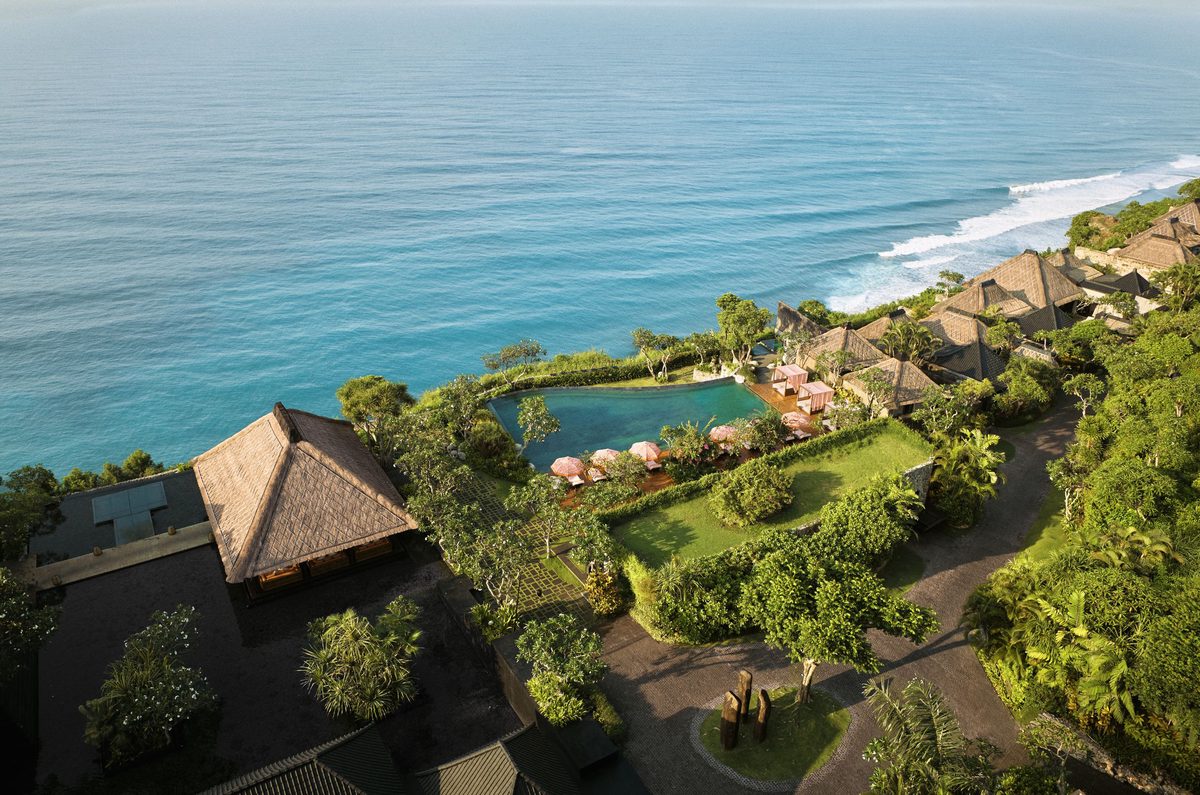 $900 USD Resort Credit